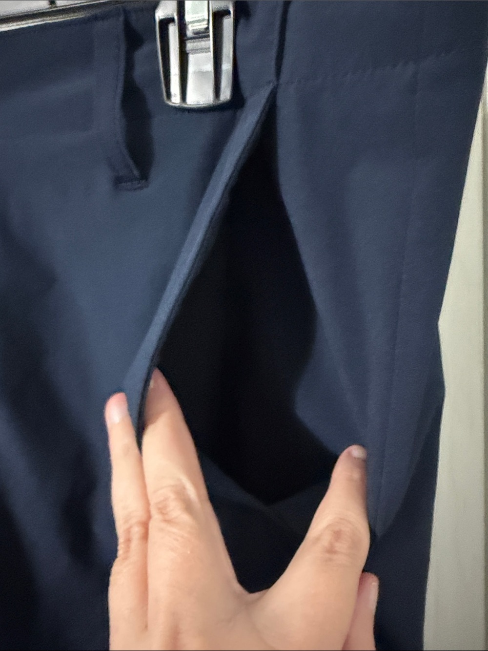 Oakley Performance Shorts Men’s Dark Blue Lightweight Stretch Active Size 36 - Picture 3 of 8